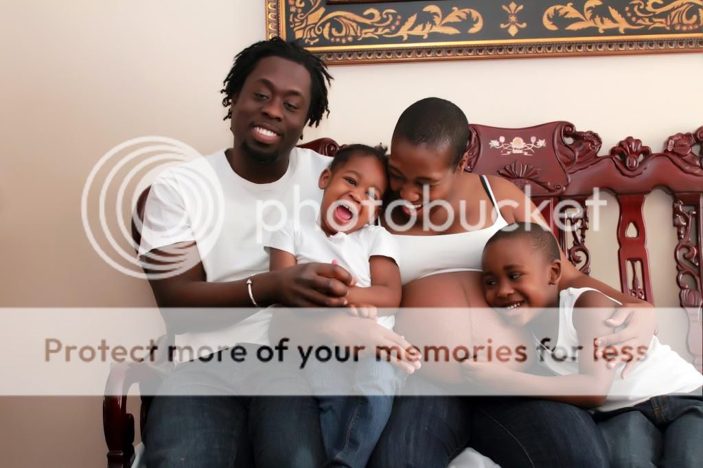 IMAGE: http://i751.photobucket.com/albums/xx151/cmarn11/Lindsay7470_zpsd6b6efed.jpg