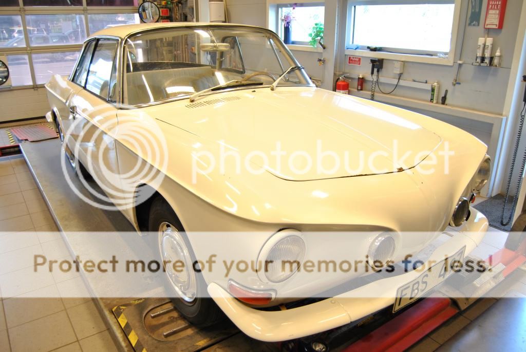 http://i751.photobucket.com/albums/xx152/Edwin_Juvas/Karmann%20Ghia%201500%201962/DSC_00153_zps3a734e41.jpg
