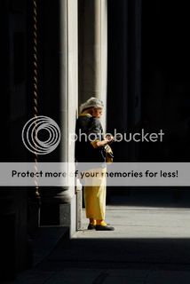 IMAGE: http://i751.photobucket.com/albums/xx153/Noah212/BumbleBeeWoman.jpg