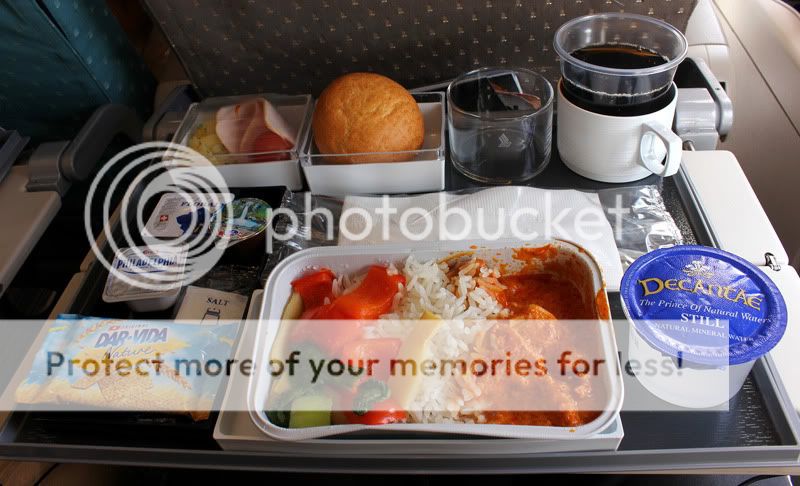photo SQ345_lunch_TR.jpg